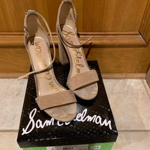 Sam Edelman Yaro Suede Nude Ankle strap sandal